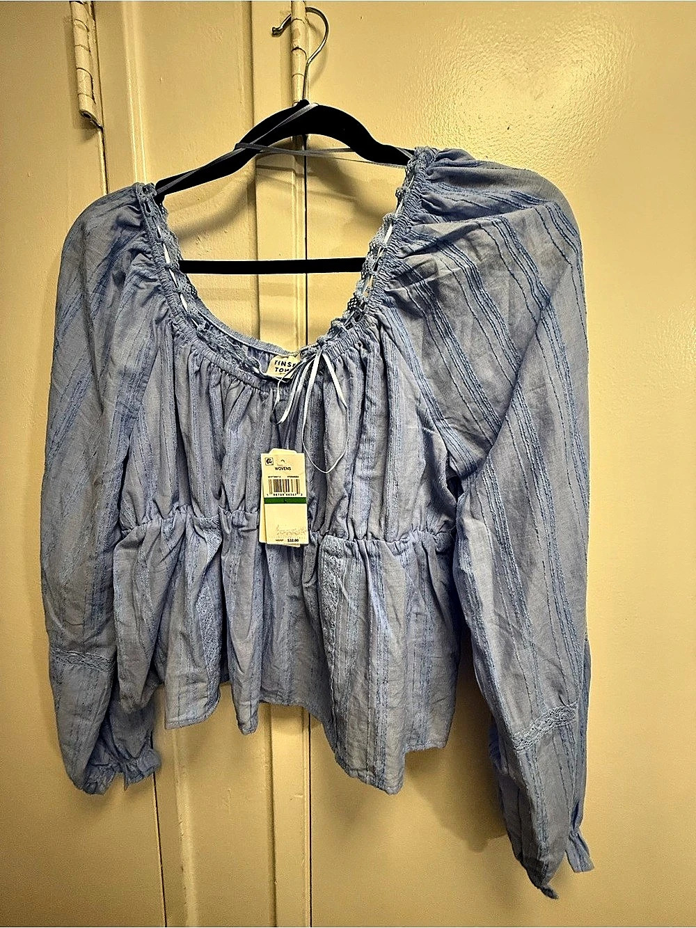 Tinsel Town Striped Long Sleeve Blouse in Blue Size Medium NWT